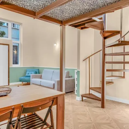 Loft The Palm - Metro M2, Spazioso & Parcheggio Appartement