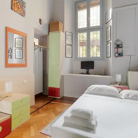 Guesthost - Mm2 Sant'agostino Apartamento