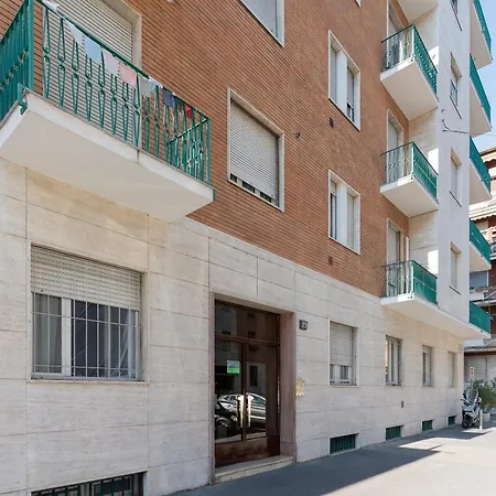 Guesthost - Bright Near Mm2 Lambrate Appartement *