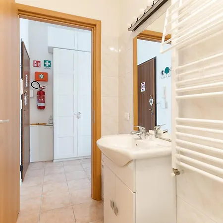 Appartement Guesthost - Step Into - Tortona District Milaan