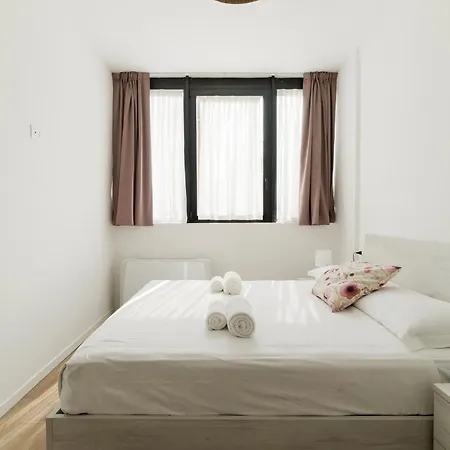 Apartment Guesthost - Comfy Mailand