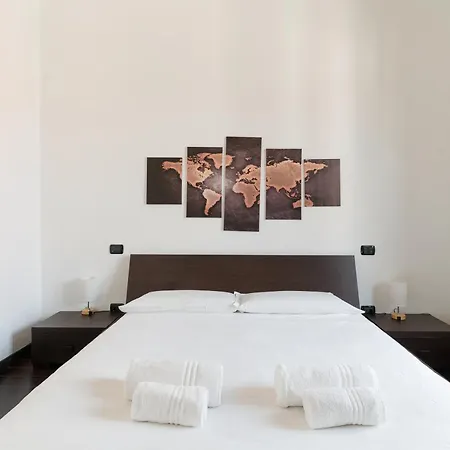 Guest Host Milano- Brenta M3 Balcony Апартаменты *