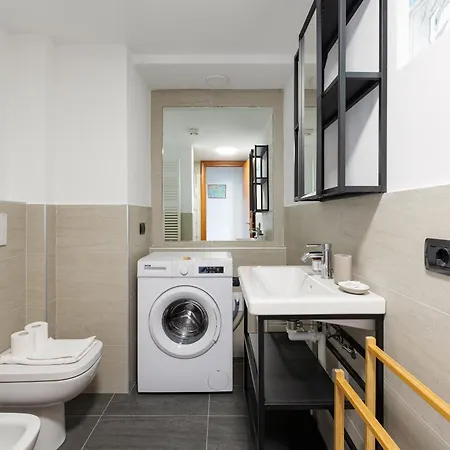 Guesthost - Mm3 Lodi Bright *