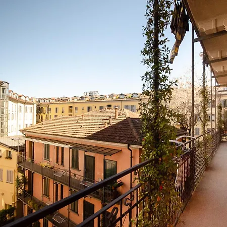 Guesthost - Cozy Flat X4 In Mm3 Porta Romana! Apartment *