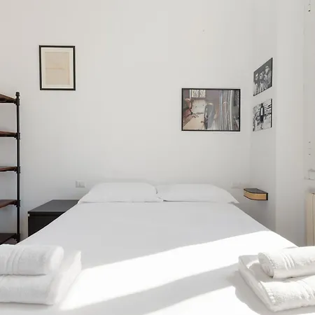 Guesthost - Industrial-style In Chinatown! Milano