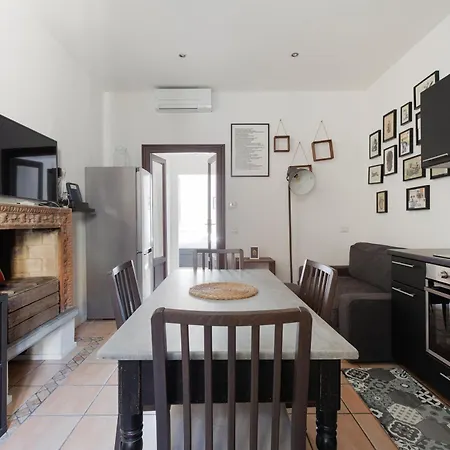 Guesthost - Industrial-style In Chinatown! Appartement *