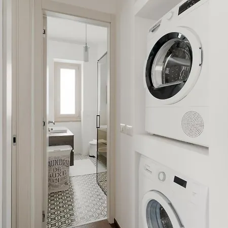 Guesthost Apartman Milánó