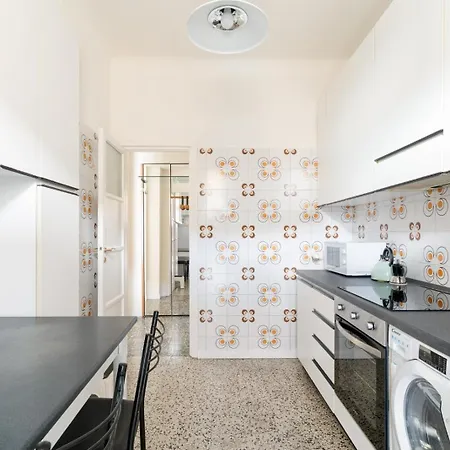 Guesthost - Citta Studi With Balcony *