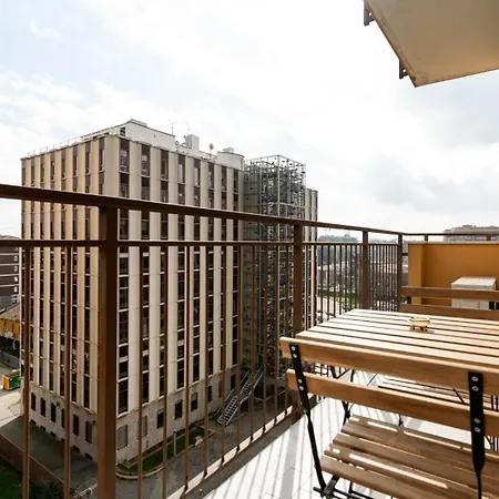 Guesthost - Citta Studi With Balcony *