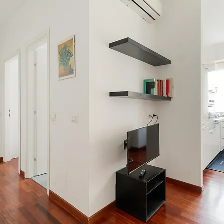 Guesthost - Brightly-lit Flat - M5 Gerusalemme Milan