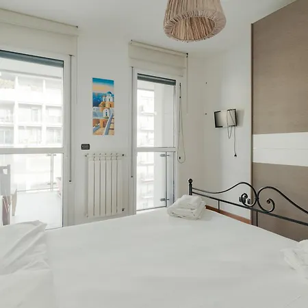 Guesthost - Precotto Mm1 -