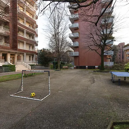 דירה Guesthost - Milano- Lorenteggio Balcony *