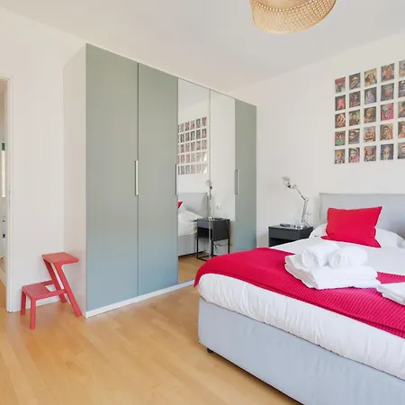 Guesthost - Bright And Modern Milano