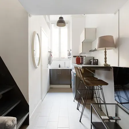 Apartment Guesthost - Cosy In The Heart Of Mailand