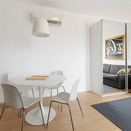 Appartement Guesthost - Savona- Navigli District Cosy With Balcony