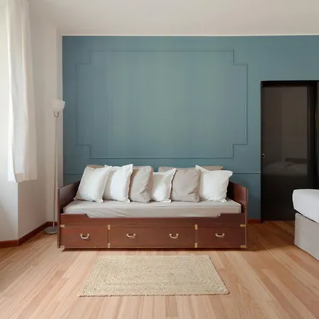 Apartment Guesthost - Sant'ambrogio & Duomo Elegant Mailand