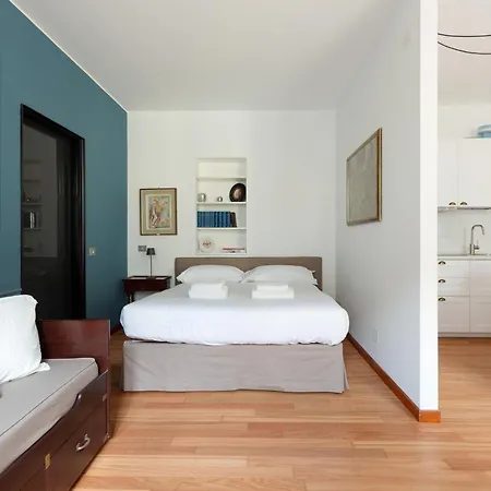 Guesthost - Sant'ambrogio & Duomo Elegant