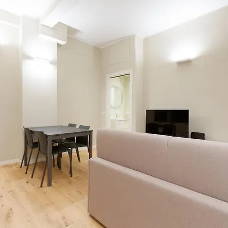 Guesthost - Primaticcio M1 Modern And Bright *