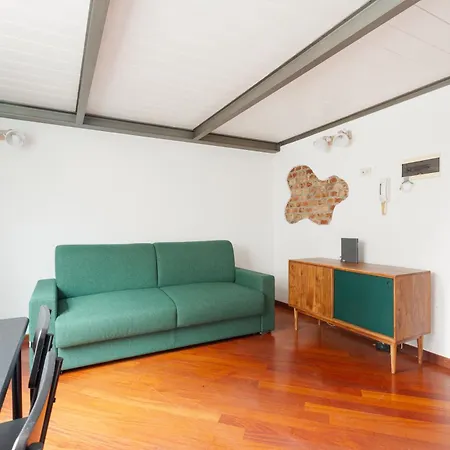 Amendola- Cozy On 2 Levels Milánó