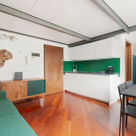 Amendola- Cozy On 2 Levels Apartman Milánó