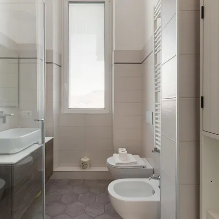 Apartment Guesthost - M4 Argonne Cosy Milan