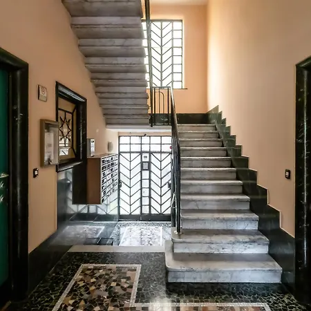 شقة Guesthost - Corso Lodi Cozy With Balcony ميلان