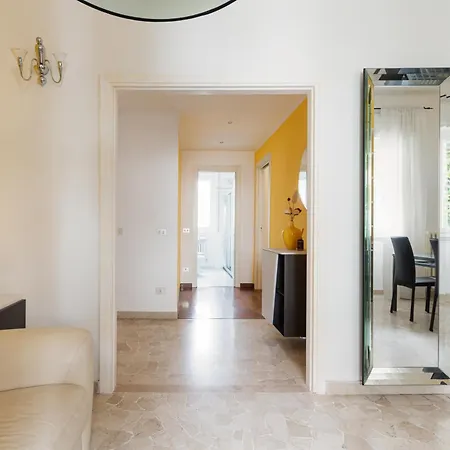 Guesthost - Gambara Balcony Appartamento