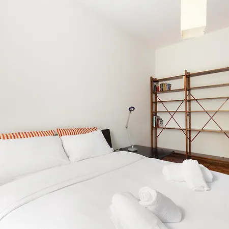 Guesthost - Charming Navigli! Functional Apartman