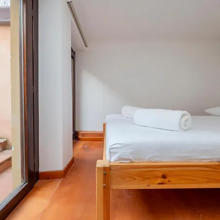 I Host - Monza 15 - 2 شقة *