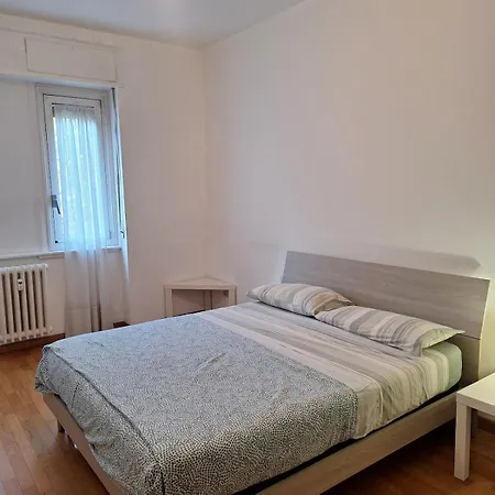 Modern Flat In The Design District *