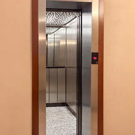 Design And Fashion - New Bright Apartmán