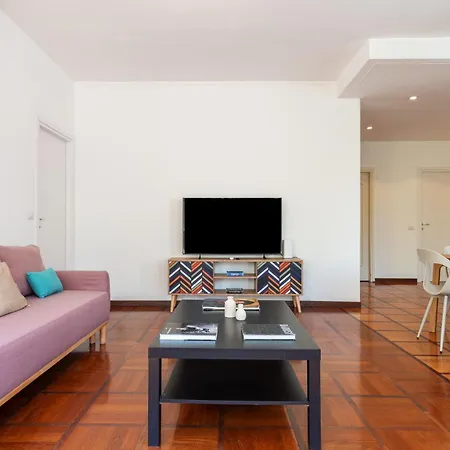 Adele Flexyrent Milan