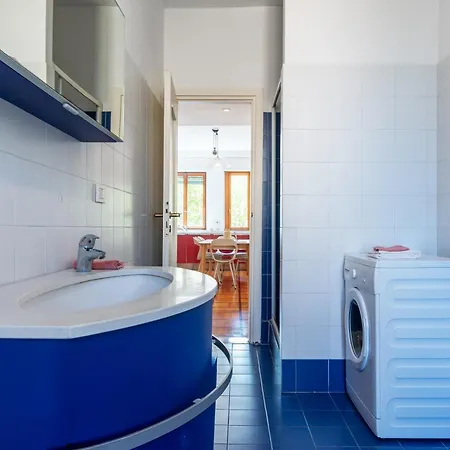 Adele Flexyrent Milan