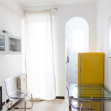 Vivace Bilocale Con Vista Sul Naviglio -mirable Pm Appartamento *