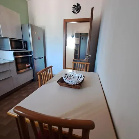 Orea Spiti - Modern Rosselli *