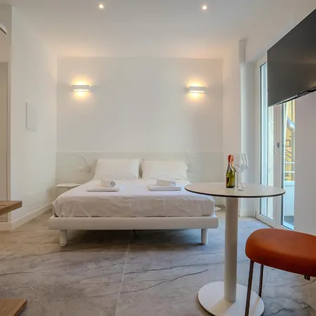 Italianflat - Vandom Duomo Konukevi Milano