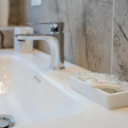 ゲストハウス Italianflat - Vandom Duomo ミラノ