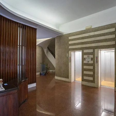 Italianflat - Vandom Duomo Konukevi Milano