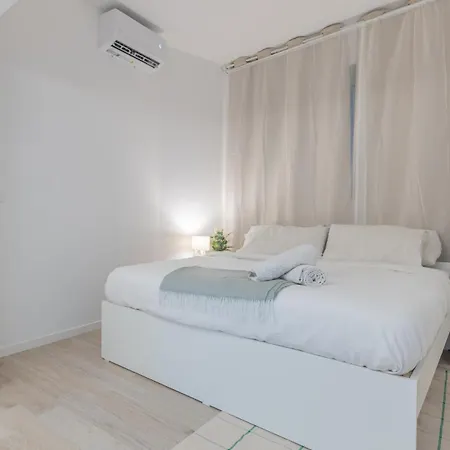 Duomo Wonderful For 6 Apartamento *