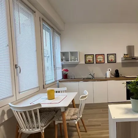 Casa Bibi Apartment Mailand