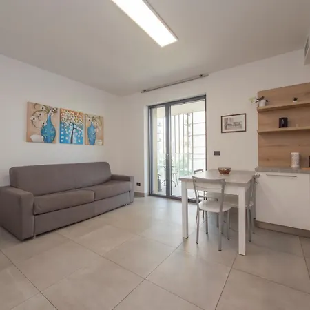 Comfortable Two-room For Rho Fiera Milan