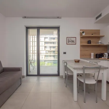 Comfortable Two-room For Rho Fiera Appartement