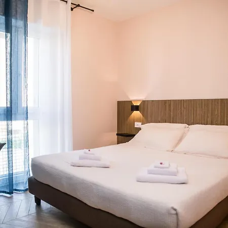 Show Mi Milano-san Siro-ippodromo-rho Fiera-free Parking 3* Milano