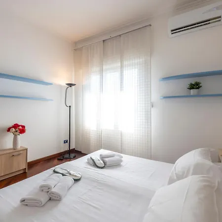 Principe Eugenio 23 - Sweet * Milánó