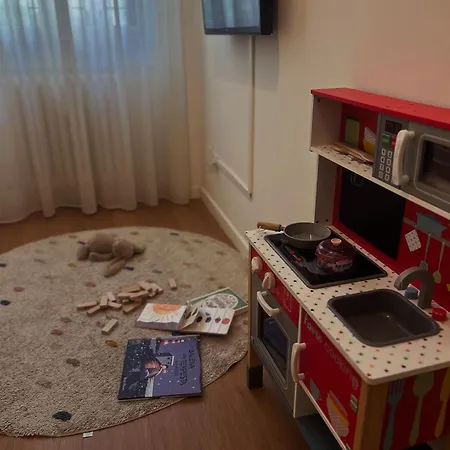 Pascoli4u - Milano, Studi *