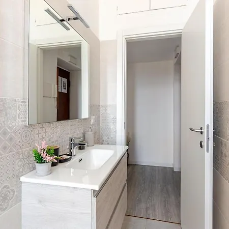 Tom&mary 5 Min Metro Appartement