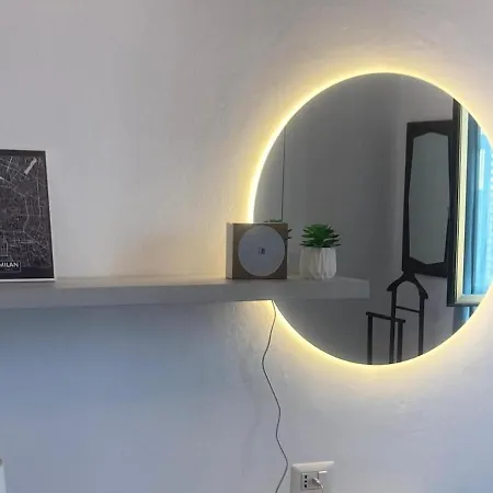 Modern Tom&mary 5 Min Metro Apartman Milánó