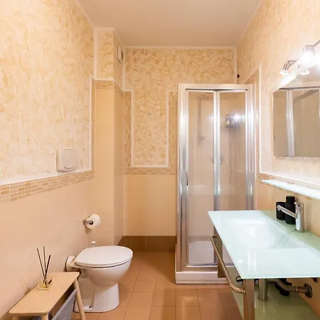 Maison Douce Dergano - 20 Min From Duomo Appartement