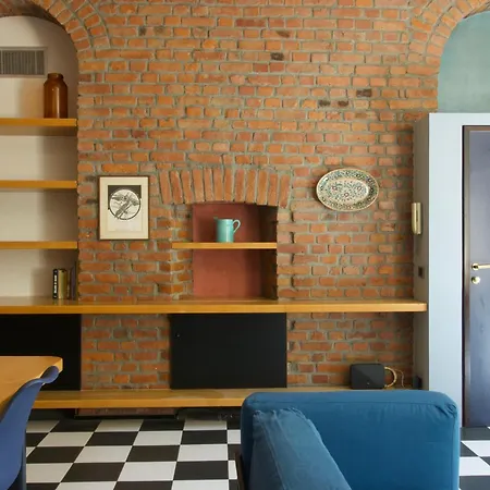 Apartamento Bocconi Color *