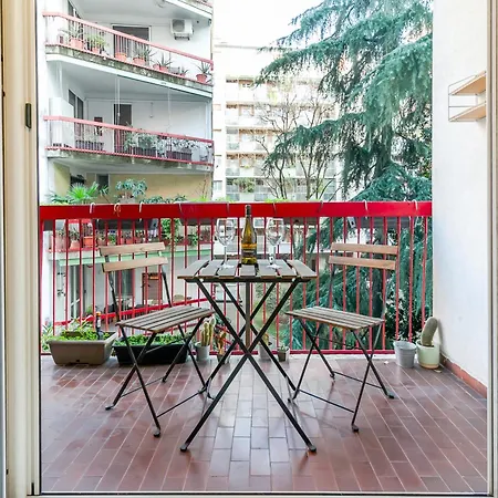 Just Urban - 2br 2 Bathrooms With Balconies -city Life & M5 Apartmán *